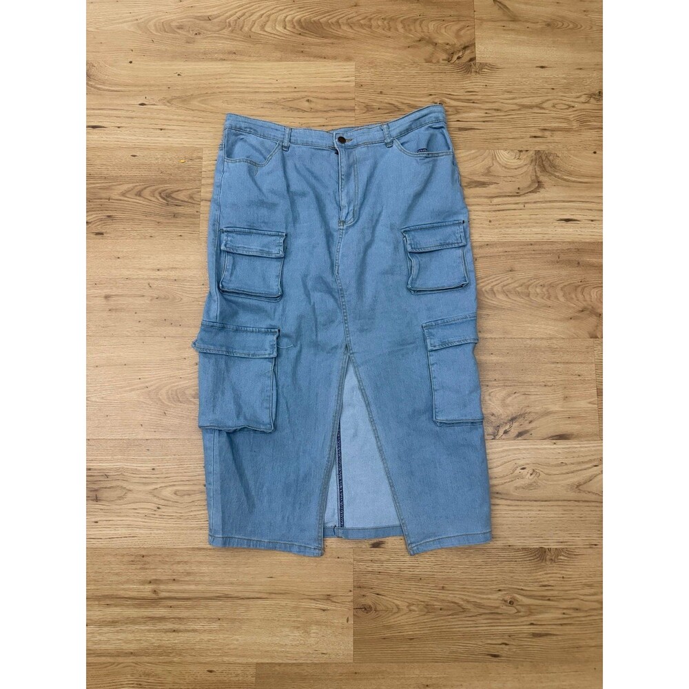Daisy Light Wash Denim Cargo Skirt